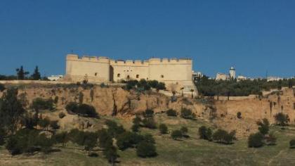 Riad Les Remparts De Fès - image 13