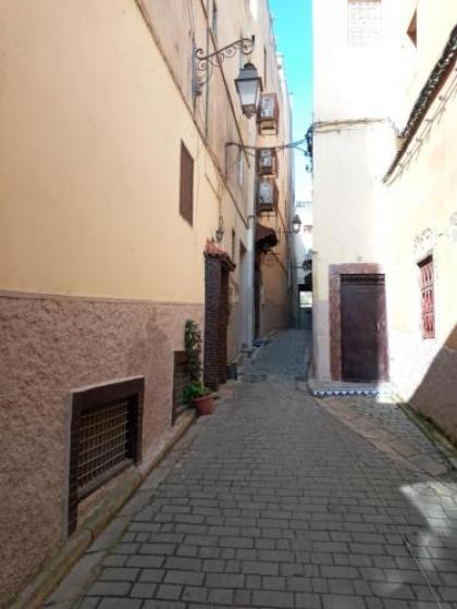 Riad Les Remparts De Fès - image 5