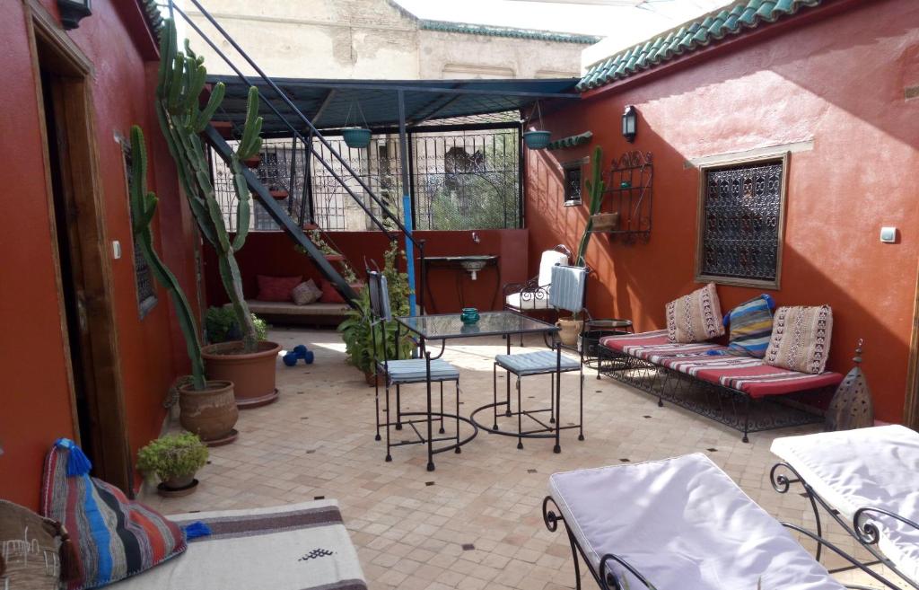 Riad Letchina - image 6