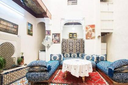 Family Room for 4 peoples Sunny Riad Inside Medina Fes El Bali - image 4