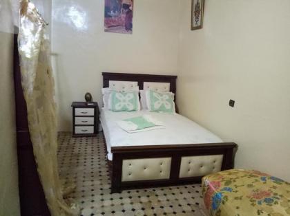 Cosy room for 2 to 8 peoples Inside Medina Fes El Bali - image 4